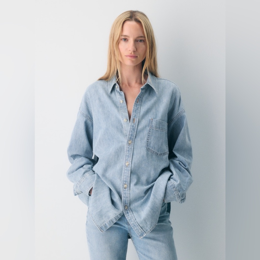 Aritzia Denim Forum The '80s Comfy Denim Shirt - M